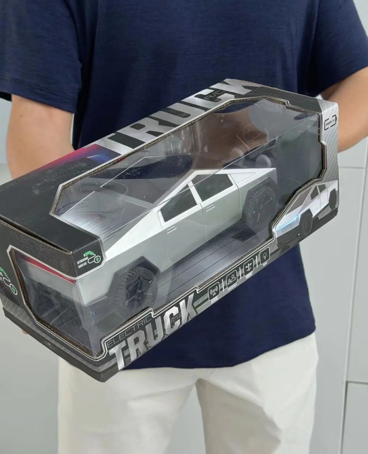 1:12 RC Cybertruck Geländewagen Batmobil RC Auto Simulation Pickup Truck Simulation Sammlermodell Kinderspielzeug Jungen Geschenk