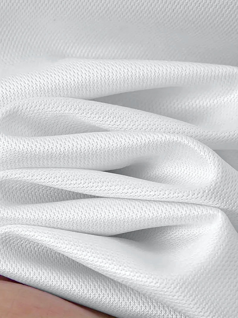 Das neue Herren-Polo-Shirt für den Sommer 2025 besticht durch einen lässigen, modischen, bequemen und atmungsaktiven 3D-Buchstabenmuster-Print.
