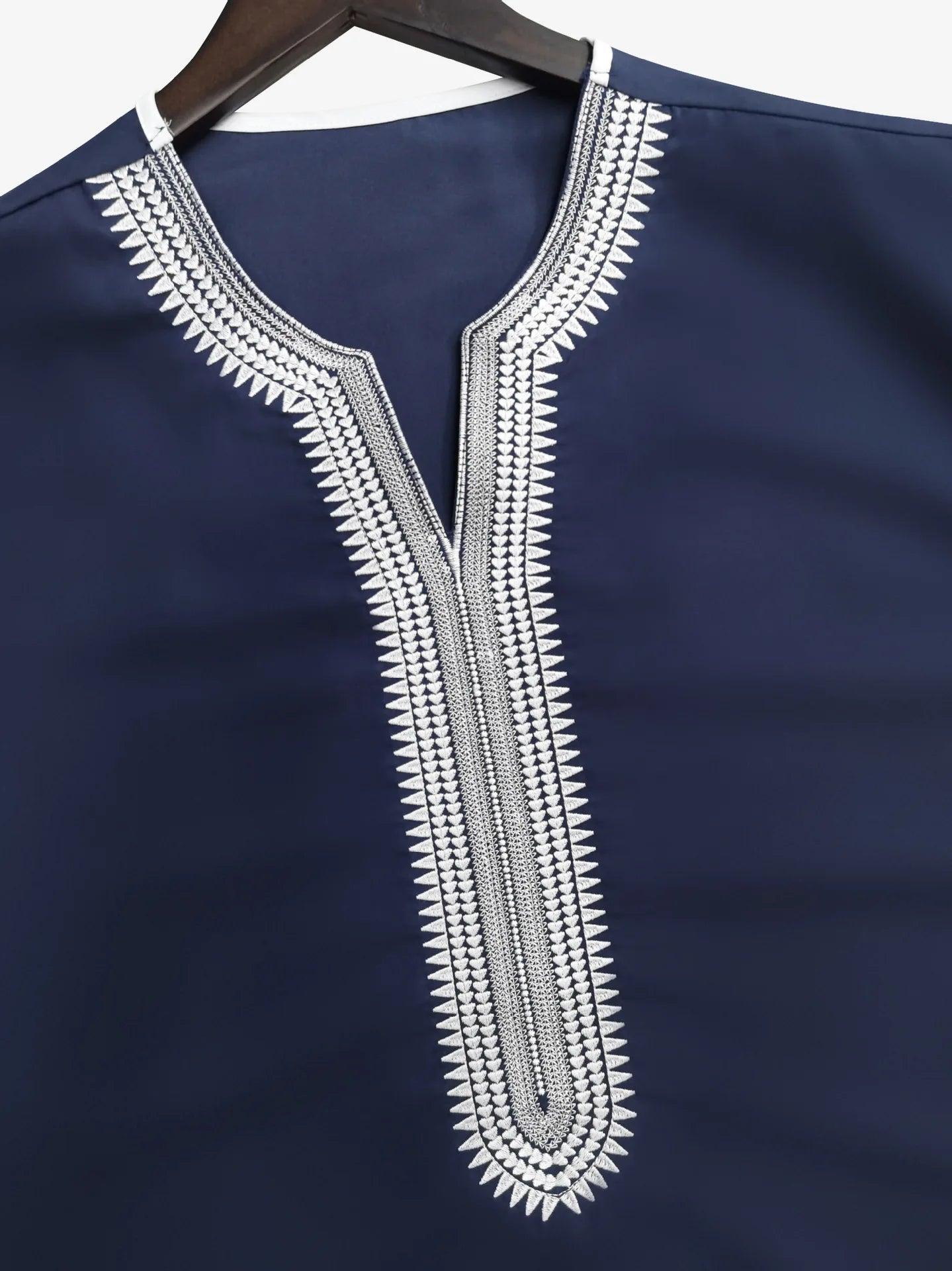 Nouvelle Abaya Musulmane Homme 2026 Robe Islamique Saoudienne Caftan Longue Robe Homme Marocain Thobe Jubba Uni Décontracté Brodé Caftan