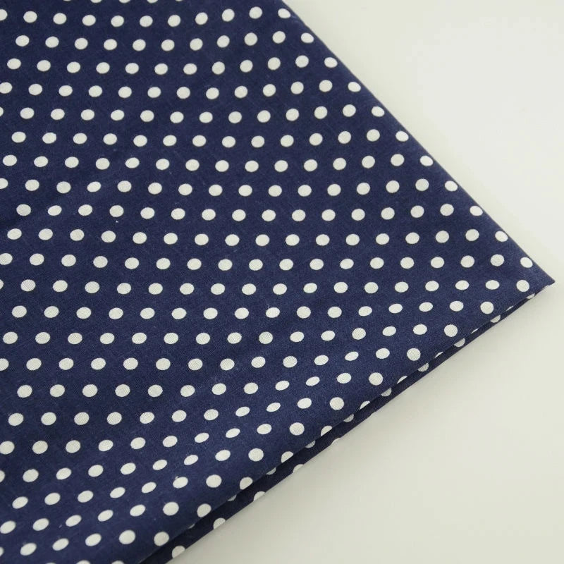 Dünne, schöne Baumwollstoffe mit Tupfen, Meterware, günstige Stoffe als Meterware im Angebot, für Näharbeiten, Puppen, Bastelmaterial