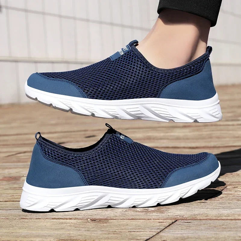 Nouvelles Chaussures de Course pour Hommes Chaussures de Sport Respirantes Légères Tendance Été en Maille Respirante pour Hommes Grandes Tailles 38-47
