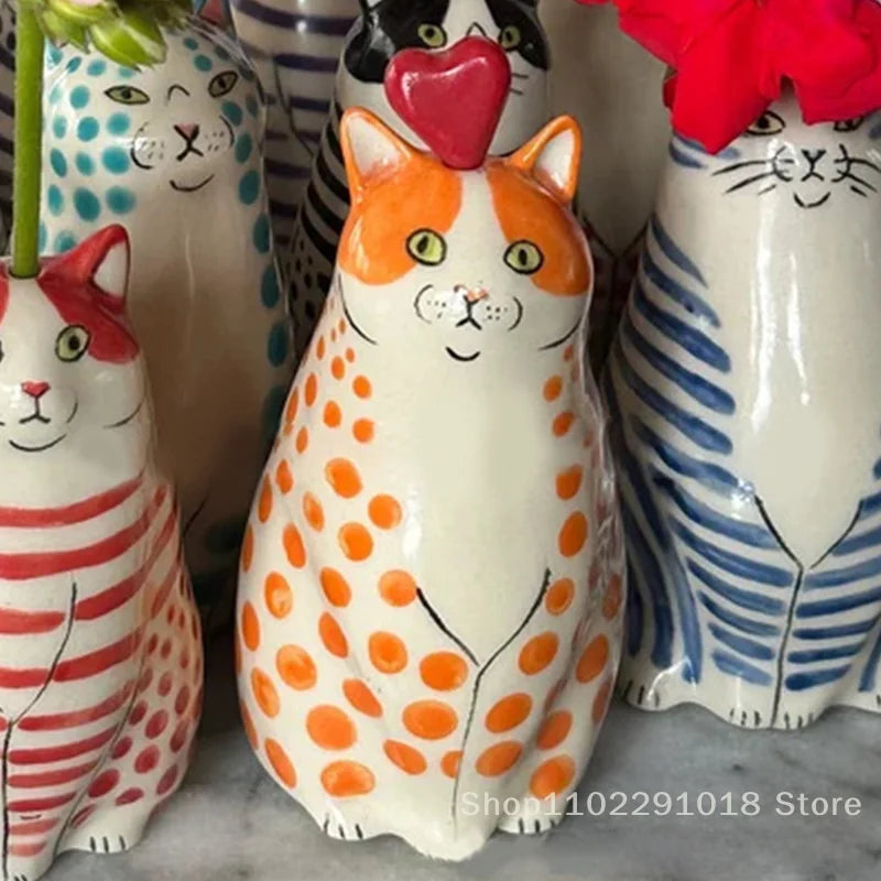 Vase | Resin Crafts Polka Dot Cat Vase For Cat Lovers
