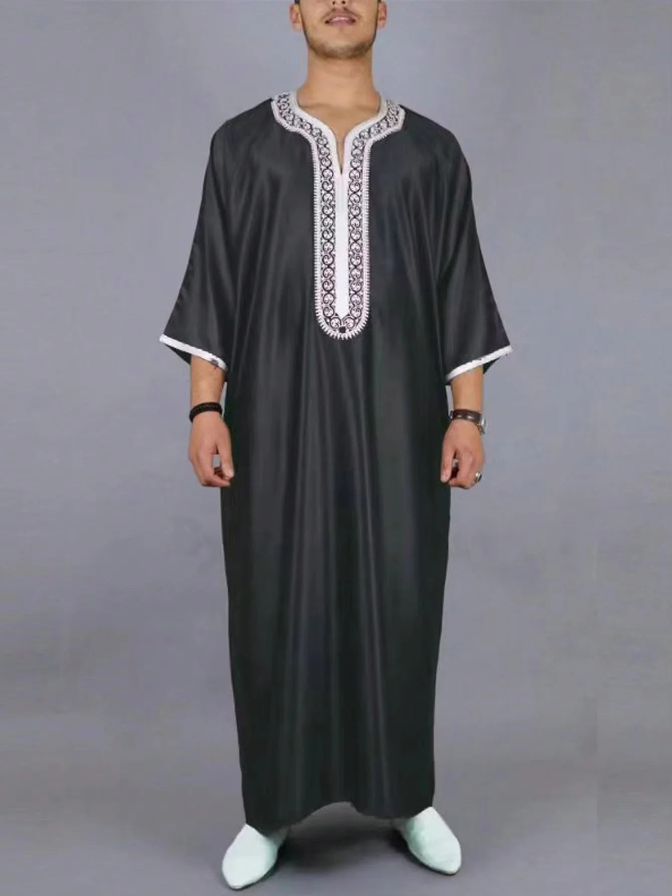 Robe homme de style ethnique marocain, tenue formelle musulmane pour l'Aïd al-Fitr, robe homme brodée de luxe, robe au design exquis
