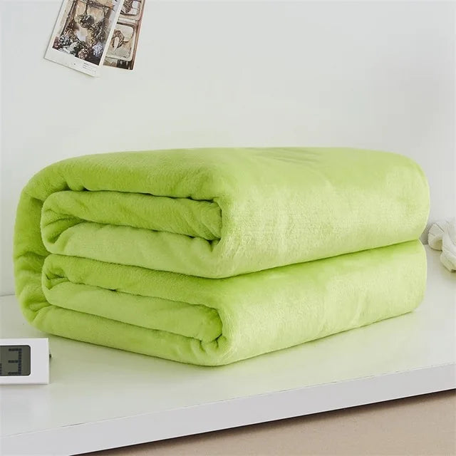 Couvertures en flanelle polaire corail 230 g/m² pour lits, couleur unie bleue rose, douce, chaude et fine, couvre-lit, housse de canapé, couverture plaid en fausse fourrure.