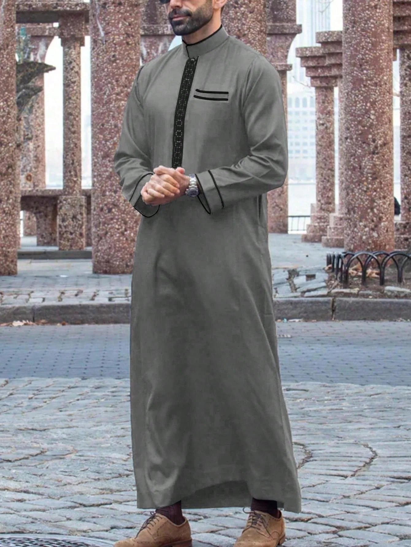 Moroccan men's thobe, long sleeve ethnic style embroidered stand collar zipper design Muslim men's fashionable Abaya Arabic fest