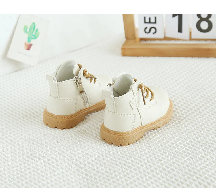 2024 New Spring/Autumn Baby Boots Leather British Style Boys Fashion Boots Rubber Sole Zip Side Toddler Girls Ankle Boots 15-25