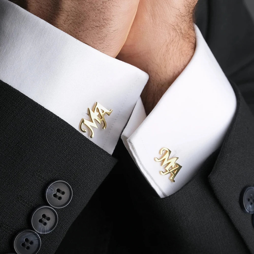 Boutons de manchette initiaux personnalisés pour les mariages. Préparez des cadeaux de mariage pour lui. Préparez des boutons de manchette pour hommes. Préparez des cadeaux pour papa