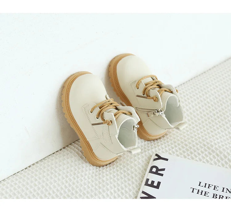 2024 New Spring/Autumn Baby Boots Leather British Style Boys Fashion Boots Rubber Sole Zip Side Toddler Girls Ankle Boots 15-25