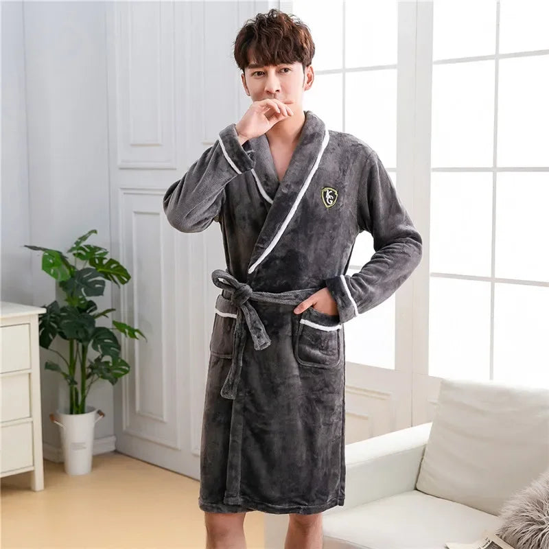 Peignoir Homme Polaire Épais Chaud Coral Fleece Flanelle Vêtement de Nuit Robe de Chambre Lingerie D'intérieur Vêtement D'intérieur Ample Peignoir