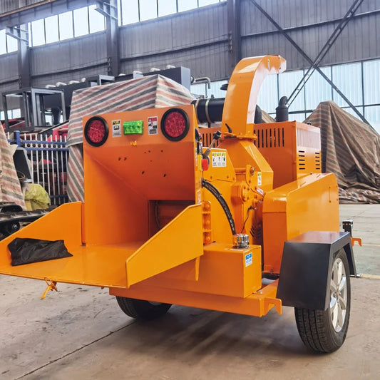 Factory Direct Wood Chipper Euro 5 diesel Engine Mobile Wheeled Log Wood Chipper Industrial Farm Wood Chipper with Toolboxes