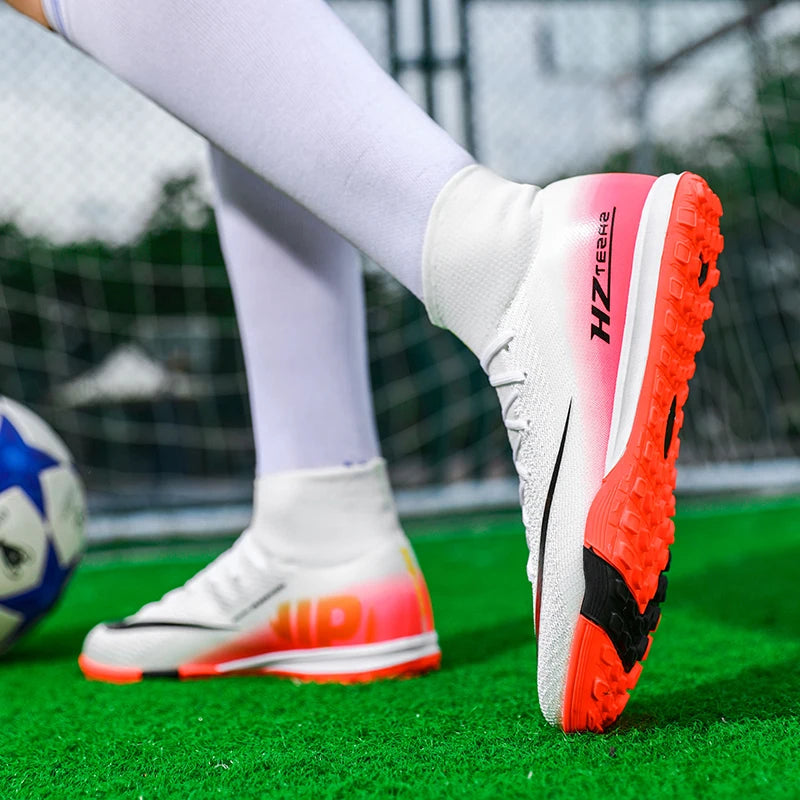 Neue hochwertige Herren Fußballschuhe TF/FG Trainingsfußballschuhe Ultraleichte rutschfeste Turf-Fußballschuhe Chuteira Campo