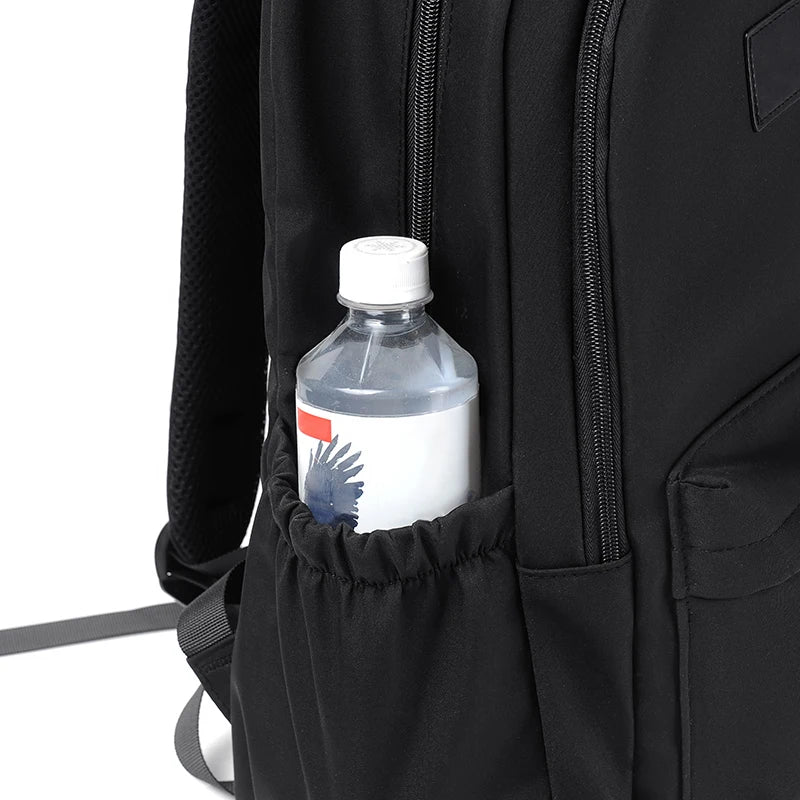 Large capacity multi-layer zipper backpack, suitable for commuting, leisure and sports travel, also an ideal student backpack.