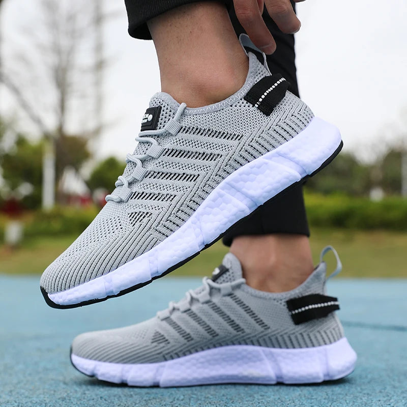 Chaussures de Course Légères pour Hommes Chaussures de Marche en Maille Respirante Nouvelles Chaussures de Sport d'Été en Plein Air Tenis Masculino Baskets Homme