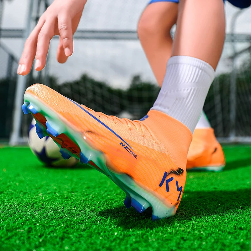Neue hochwertige Herren Fußballschuhe TF/FG Trainingsfußballschuhe Ultraleichte rutschfeste Turf-Fußballschuhe Chuteira Campo