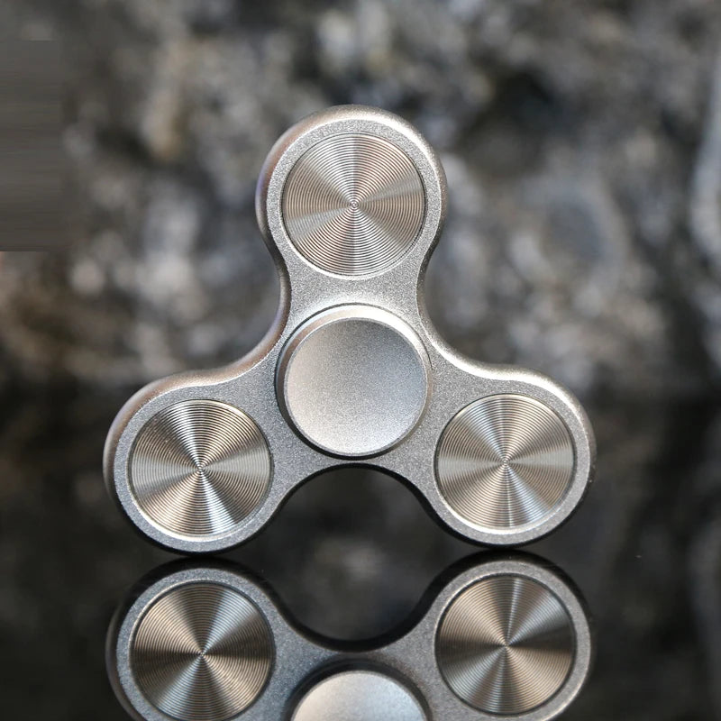 Jouet Fidget Spinner anti-stress en alliage d'aluminium à trois feuilles pour adultes, cadeaux et jouets anti-stress