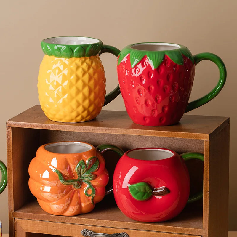 Dreidimensionale Frucht-Porzellan-Kaffeetasse Große Kapazität Apfel-Erdbeer-Tasse Zuhause Nachmittagstee Dessert Tee Tasse Paar Tasse