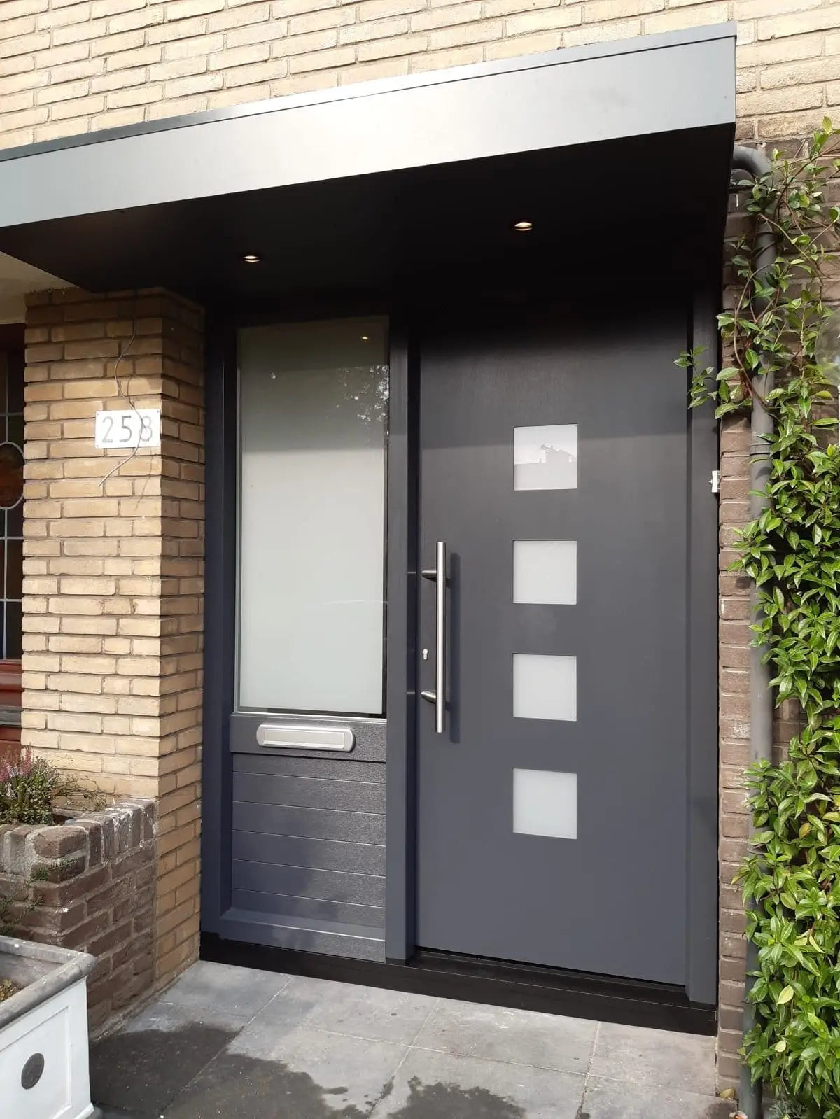 Portes Antivol pour Maison Portes de Sécurité Métalliques Vente en Gros Entrée Porte Principale à Rupture de Pont Thermique en Alliage d'Aluminium Porte Extérieure d'Entrée