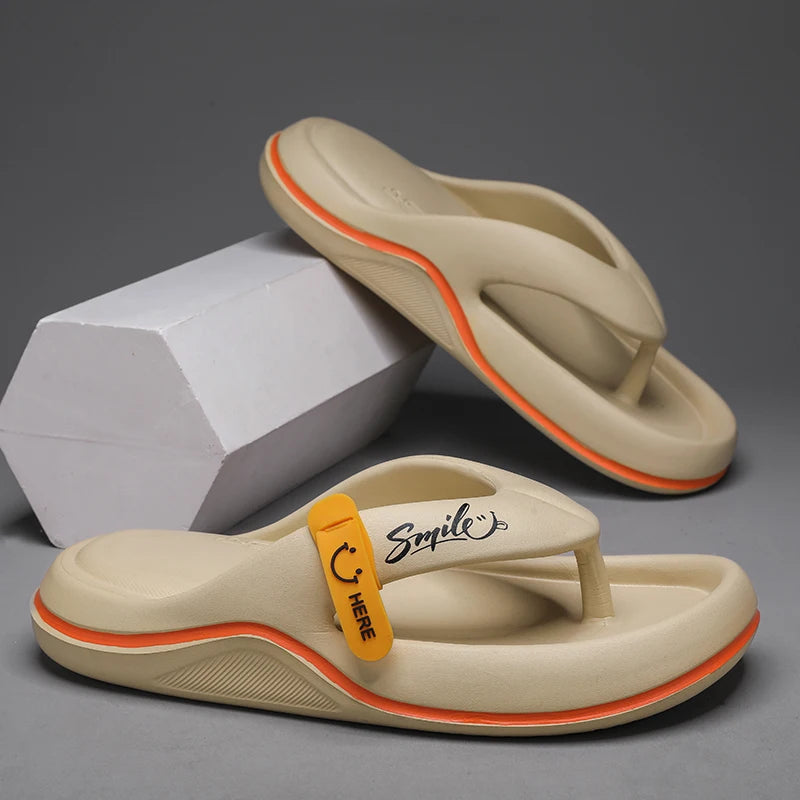 Neue Hausschuhe für Männer und Frauen, Flip-Flops, Sandalen für drinnen und draußen, Strand, superweiche Unterseite, Pantoletten, rutschfeste, dick besohlte Herren-Hausschuhe