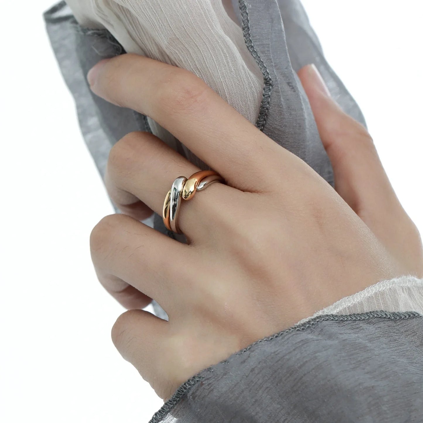 VENTFILLE 925 Sterling Silver Irregular Design Wave Golden Stackable Finger Rings Trendy Adjustable For Women Gifts Dropshipping