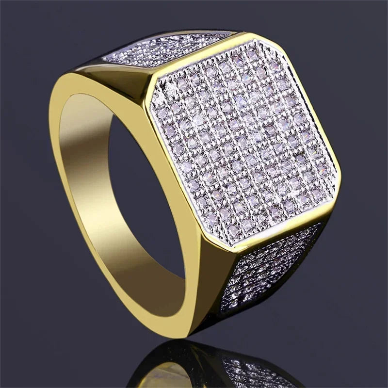 Nouvelles bagues brillantes en métal 2023 pour hommes, anneaux géométriques larges, chevalière carrée, style punk, bijoux fantaisie, vente en gros