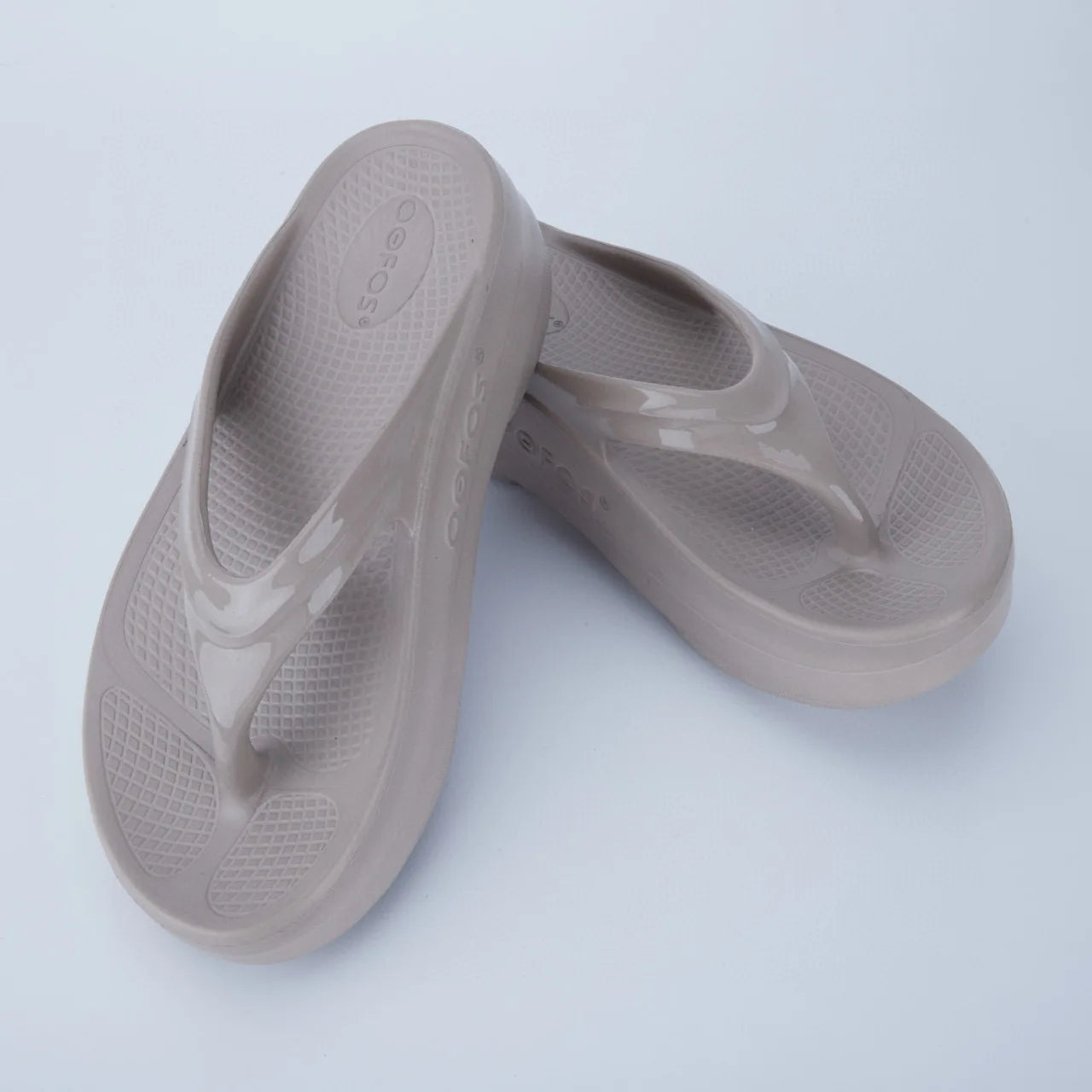 Oofos Summer Sport Flip Flops Slip Resistant Thick Sole EVA Arch Support Sandals Cushion Recovery Slides Beach Slippers