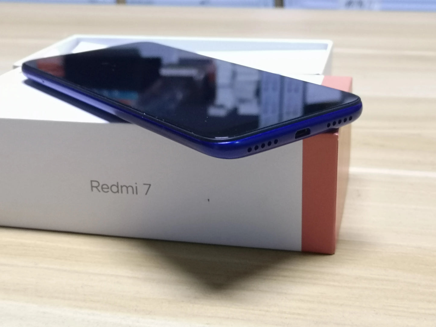 Xiaomi Redmi 7 Handy mit Handyhülle, Dual-SIM-Steckplatz Handy Android Dual-Kamera gebrauchtes Handy