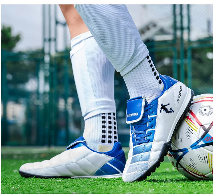 Chaussures de football homme crampons FG/TF, respirantes, professionnelles, pour gazon, antidérapantes, à crampons longs, pour entraînement adulte en futsal