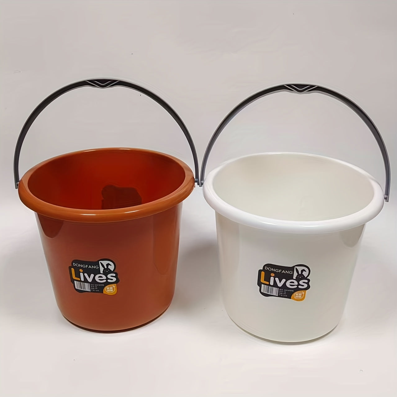 Thickened Plastic Bucket with Handle, Small/Large Size, for Home and Dormitory Use, Multi-functional Round Basin for Laundry and Bathing, Water Storage Bucket